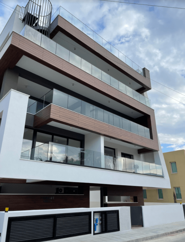 Limassol Property Modern 3 Bedroom Penthouse