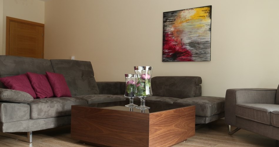 Limassol Property Luxury Three Bedroom Seafront Apartment