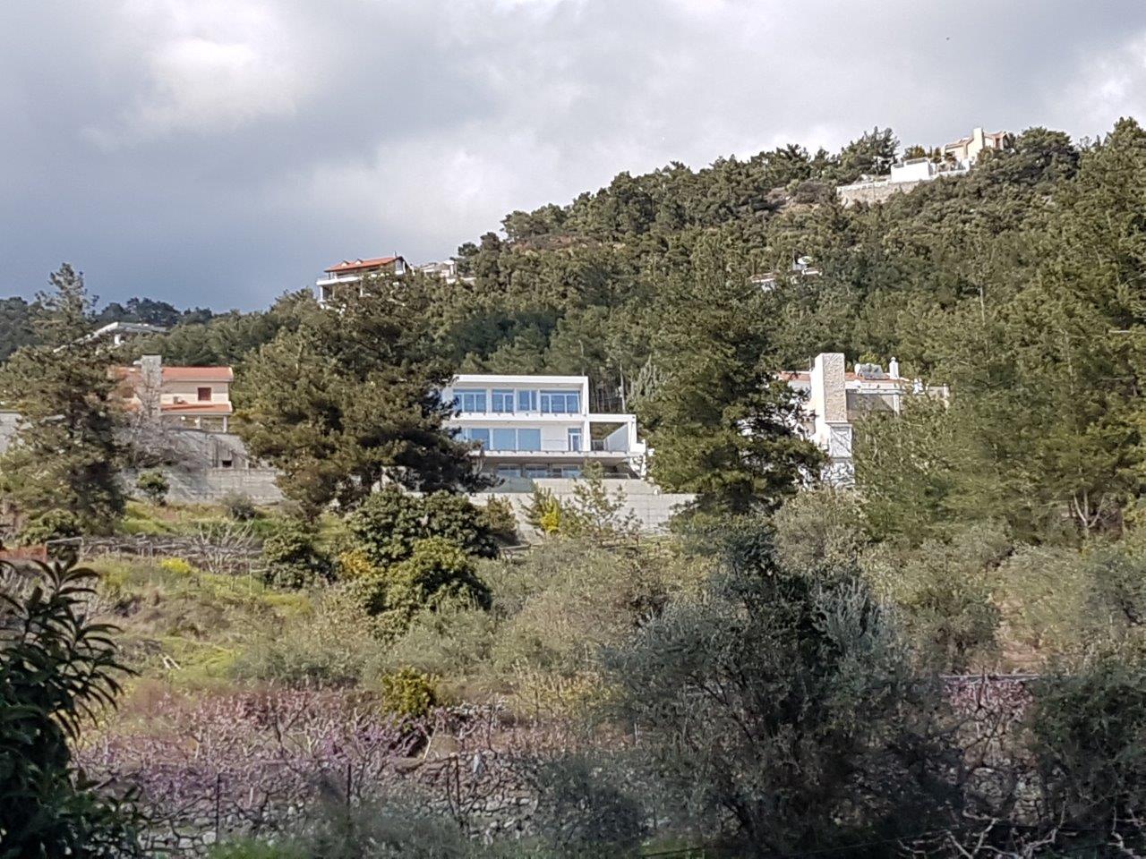 Limassol Property 4 Bedroom House in Moniatis