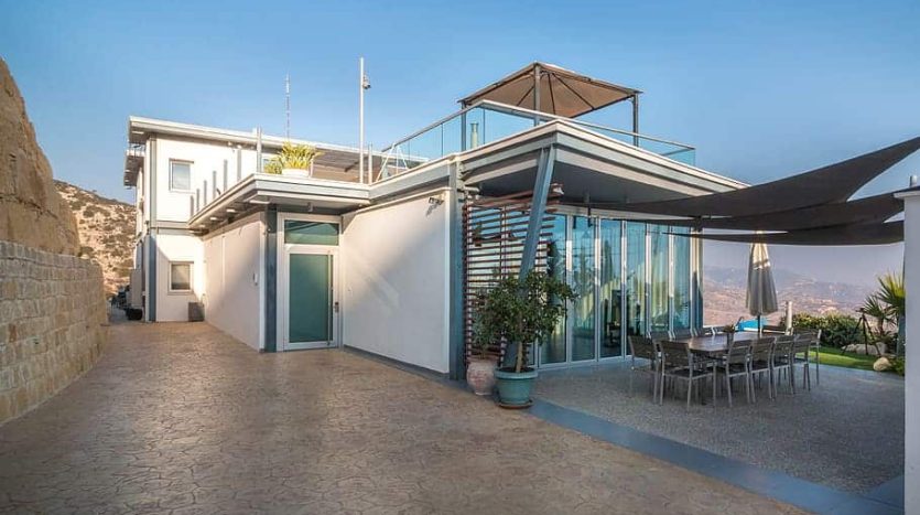 Nearly Half Of Real Estate Ventures Come From Overseas
