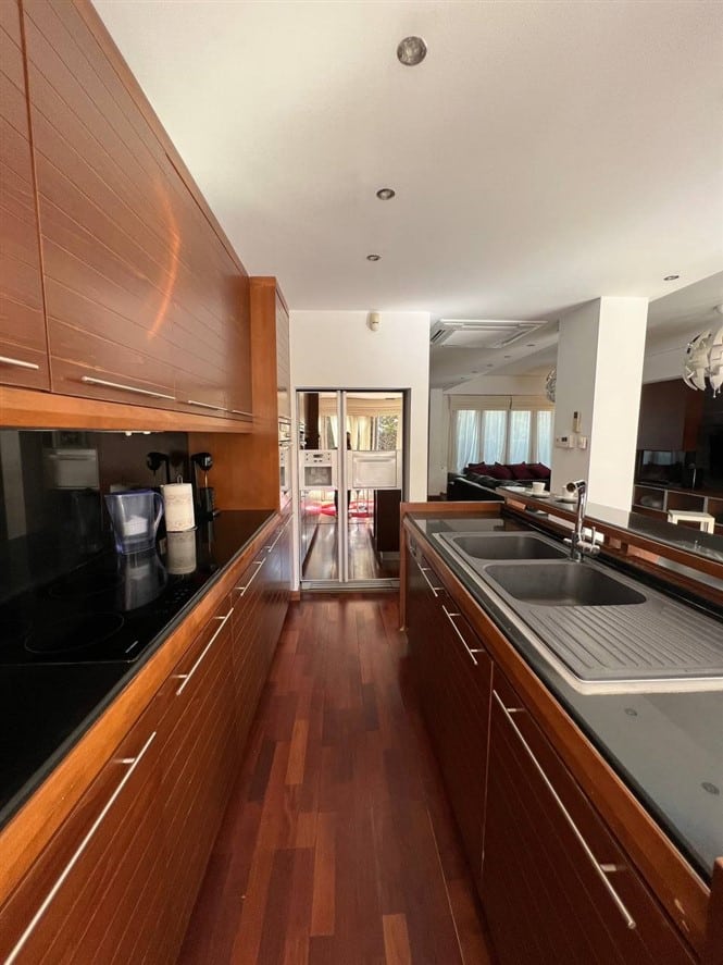 Limassol Property Luxurious House
