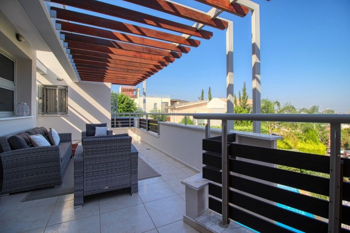 Limassol Property Exclusive Villa In Prestigious Area