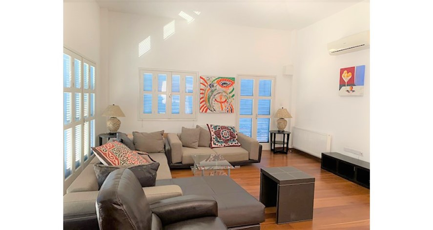 Nicosia Property Unique Three bedroom Penthouse