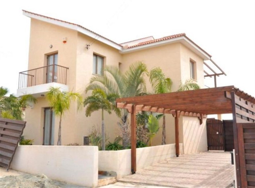 Limassol Property Cozy Three Bedroom House