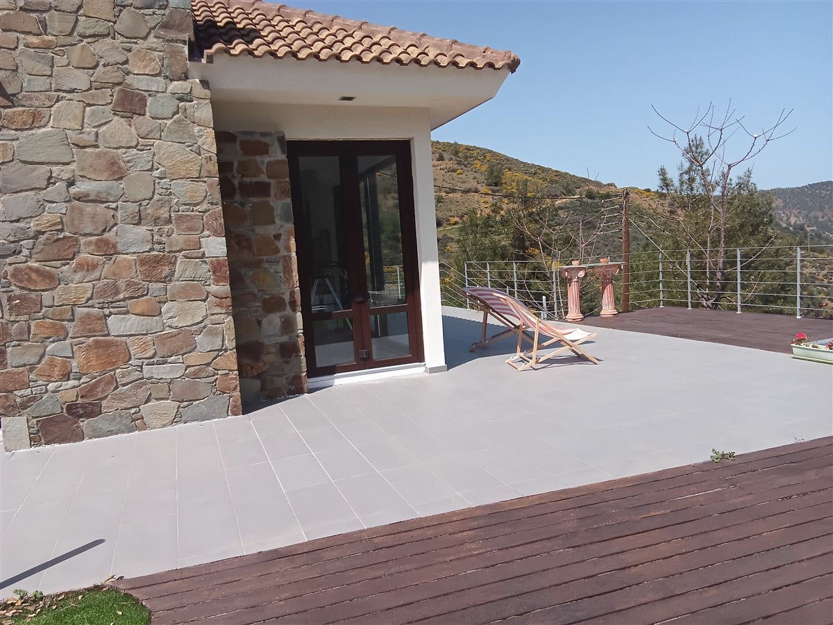 Nicosia Property Spectacular Three Bedroom Villa