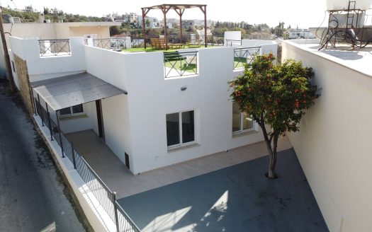 Paphos Property Stylish Three Bedroom House