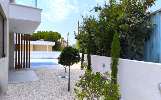 Paphos Property Modern Two Bedroom Apartment