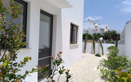 Paphos Property Modern Three Bedroom Apartment