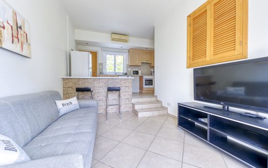 Limassol Property One Bedroom Apartment in a Gated Complex