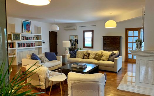 Limassol Property Spacious Three Bedroom Apartment