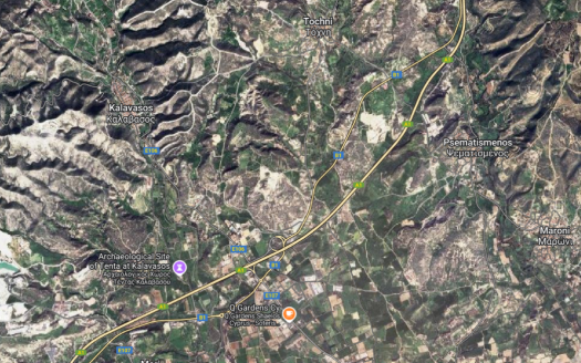 Limassol Property Plot in Tochni-2.825 m2