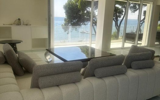 Limassol Property Beachfront Four Bedroom Apartment