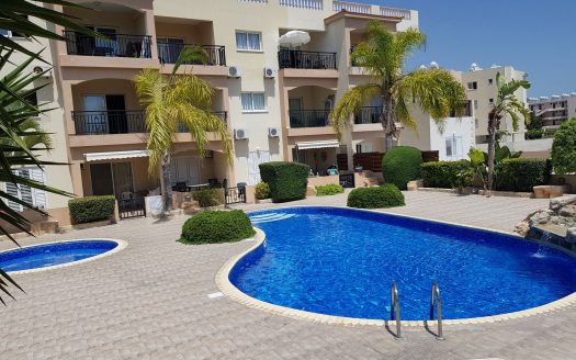 Paphos Property Two Bedroom Apartment in Complex with Pool