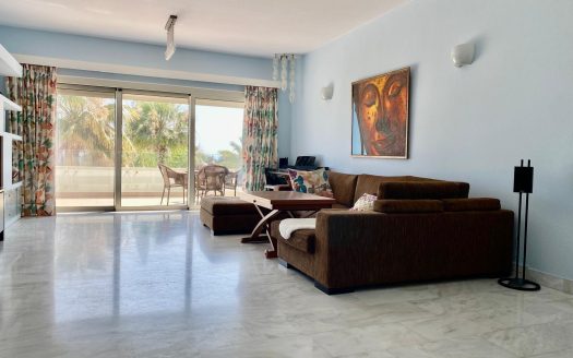 Limassol Property Beachfront Three Bedroom Apartment