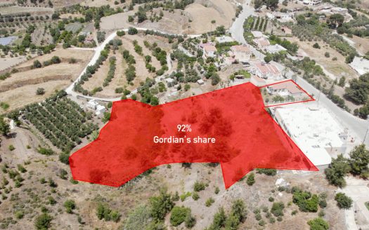 Shared residential field in Agia Marina Xyliatou, Nicosia