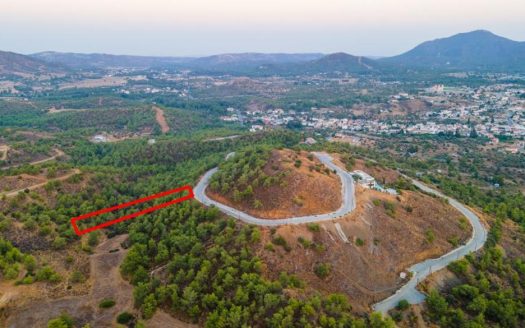 Residential plot in Kornos, Larnaca