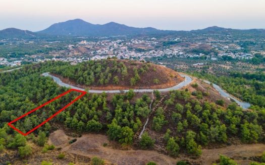 Residential plot in Kornos, Larnaca