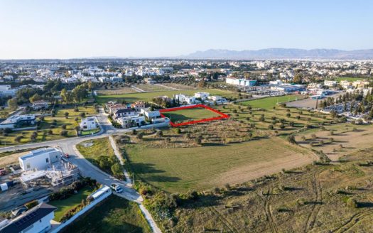Shared residential field in Chryseleousa, Strovolos