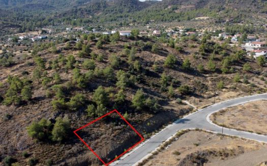 Residential plot in Lythrodontas, Nicosia