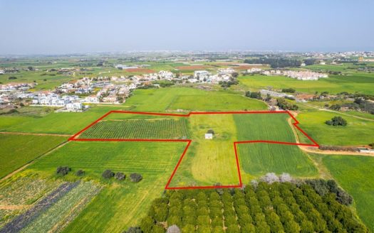 Shared residential field in Frenaros, Famagusta