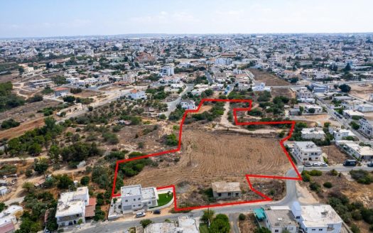 Shared residential field in Deryneia, Famagusta