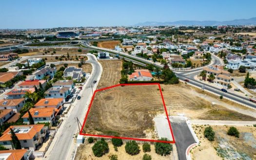 Shared residential field in Latsia, Nicosia