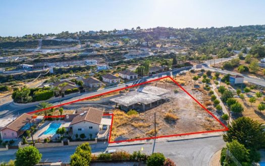 Residential plot in Souni-Zanakia, Limassol