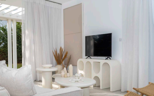 Paphos Property Three Bedroom Villa in a Gated Complex