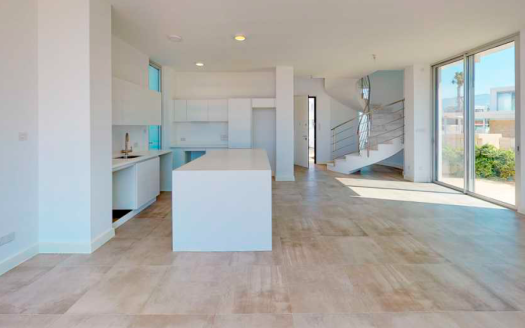 Paphos Property Four Bedroom Villa in a Gated Complex