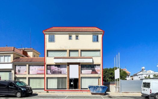 Mixed-use building in Egkomi, Nicosia