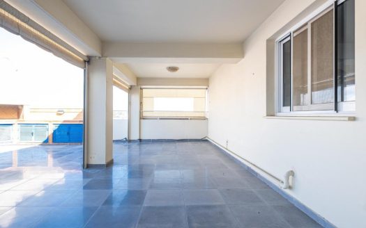 Mixed-use building in Egkomi, Nicosia