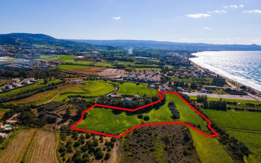 Shared touristic field in Argaka, Paphos