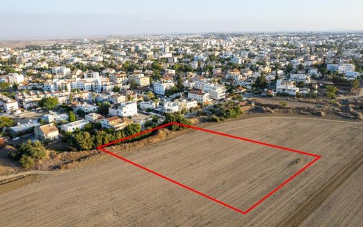 Residential field in Kaimakli, Nicosia
