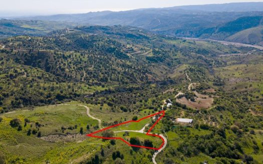 Residential field in Kelokedara, Paphos