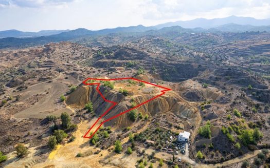 Agricultural field in Kapedes, Nicosia