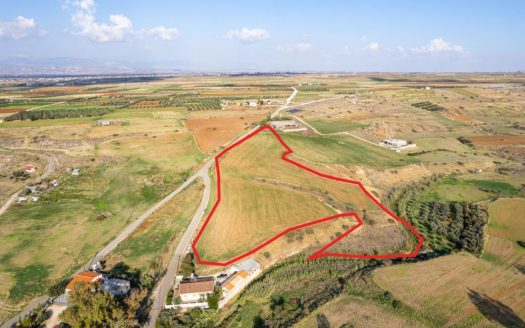 Field in Potami, Nicosia