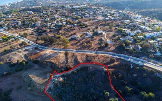 Residential field in Neo Chorio, Paphos