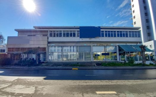 Mixed-use building in Aglantzia, Nicosia