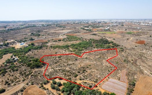 Shared agricultural field in Paralimni, Famagusta