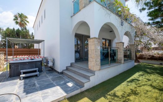 1-bedroom apartment in Latchi, Paphos