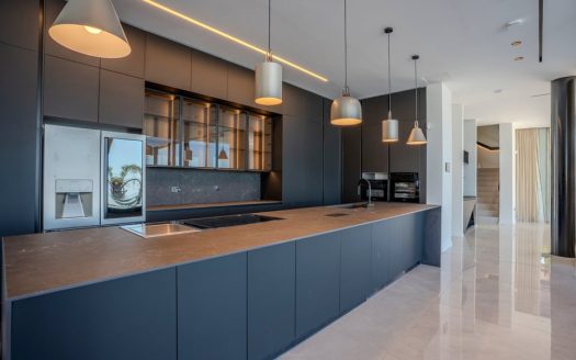 Limassol Property Luxury Six Bedroom Villa