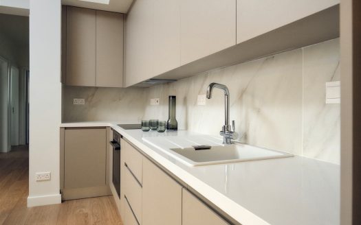 Larnaca Property Modern Studio in Gated Complex