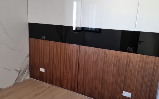 Larnaca Property Three Bedroom Apartment with Sea View