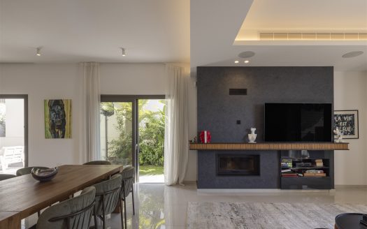 Limassol Property Stylish Three Bedroom House